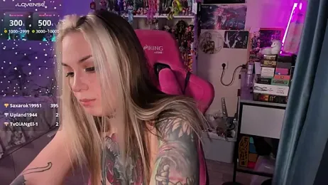 ChloeKohaku webcam model stream image