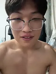 Ycen_ webcam model stream image