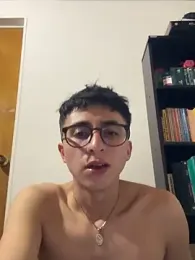 CamiRojas_boy webcam model stream image