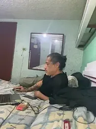 Effyvice13 webcam model stream image