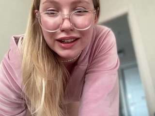 honeyaudrey webcam model stream image