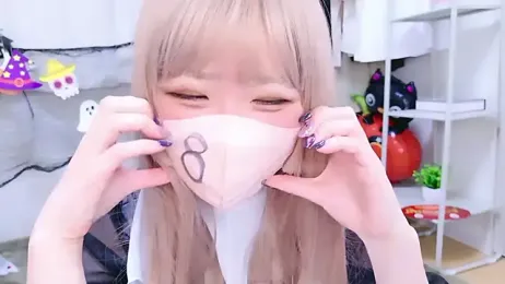 841_yayoi webcam model stream image