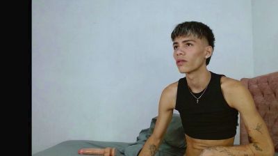 alexx_boys webcam model stream image