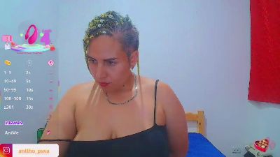 Yessi_rouse webcam model stream image