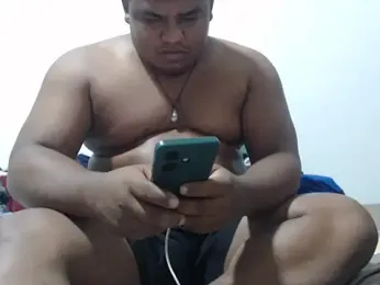 PONSE_LATINO webcam model stream image