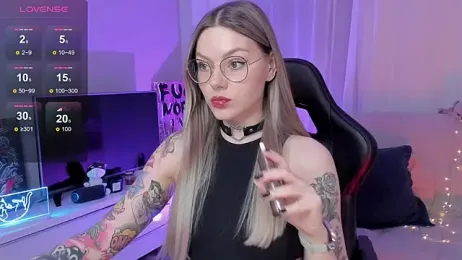 Marta_May_ webcam model stream image