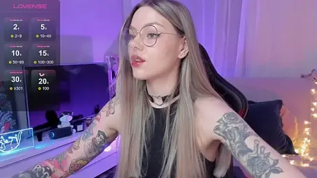 Marta_May_ webcam model stream image