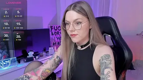 Marta_May_ webcam model stream image