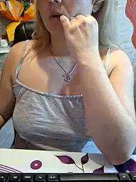 oSensii webcam model stream image