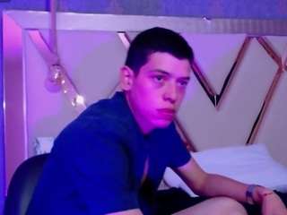 domiinate webcam camsoda model stream image