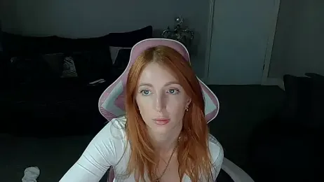 Red_firesquirt webcam model stream image