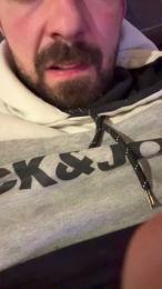 Tubilito webcam model stream image