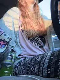 GoldenFlameGoddess webcam model stream image