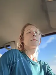 GoldenFlameGoddess webcam model stream image