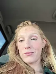 GoldenFlameGoddess webcam model stream image