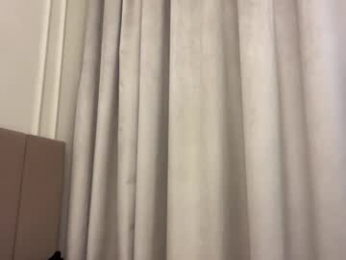 emillyyyx webcam model stream image