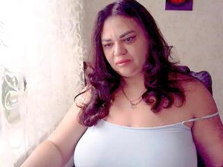 Vanessa Detroit webcam model stream image