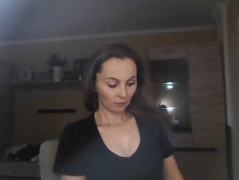 TessBertie webcam model stream image