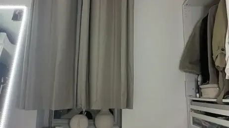 KayleeBella webcam model stream image