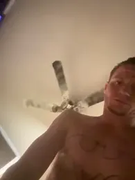 trash4cash webcam model stream image