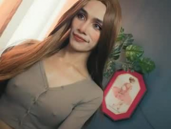 familystroke_twinny8 webcam model stream image