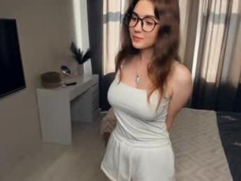 shadednight webcam model stream image