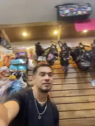 Leonardmoppet webcam model stream image