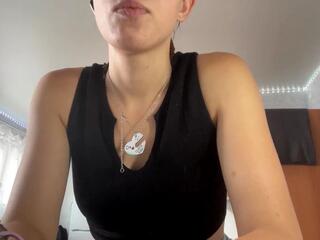 Estell Wegley webcam flirt4free model stream image