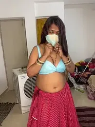 Savita_Desai_BDSM_couple webcam stripchat model stream image