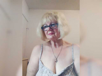 BoloshkaBlonda webcam model stream image