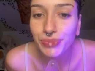 mentallyillmile webcam model stream image