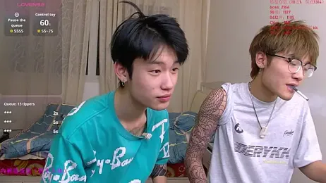 KK-cuteboy webcam model stream image