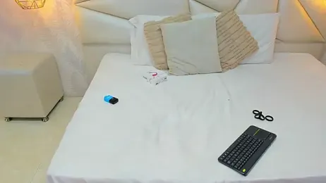 laurettedela_rouse webcam model stream image