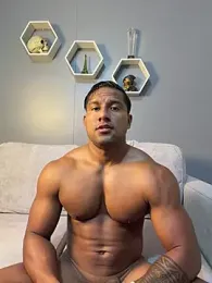 CallumMuscle webcam model stream image
