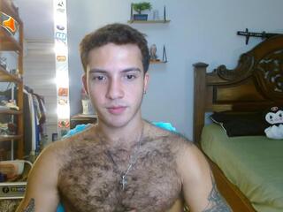 Zack Buttoon webcam model stream image