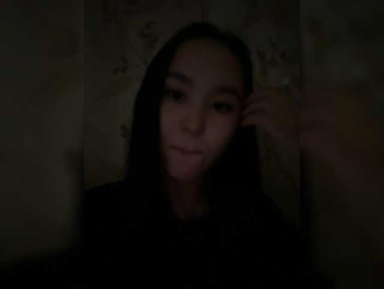 SonyaLess webcam model stream image