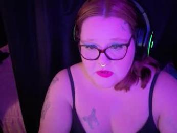 peachynessa webcam model stream image
