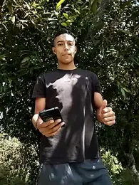 Demiansteven2 webcam model stream image