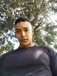 Demiansteven2 webcam model stream image