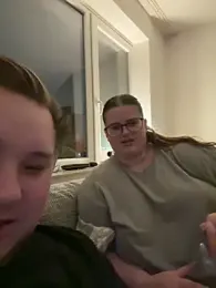 CurvyPaar2 webcam model stream image