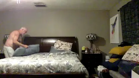 superbearboss webcam stripchat model stream image