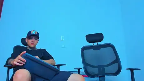 Thomas-Wil webcam model stream image