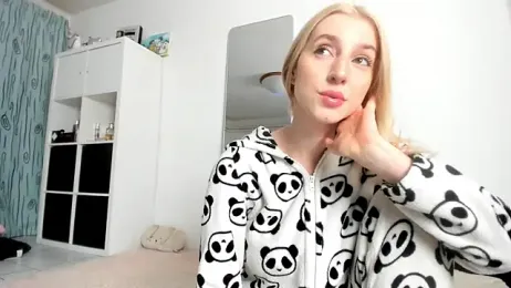 KenzieDawton webcam model stream image