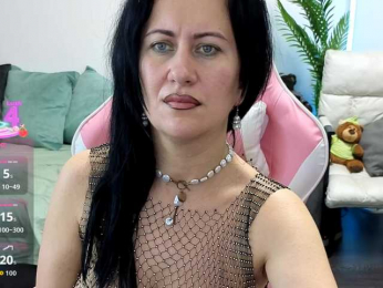 monica-blackk webcam bongacams model stream image