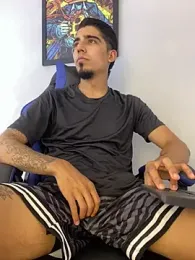 SimonNessman webcam model stream image