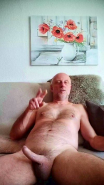 newmanbody webcam model stream image