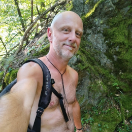 newmanbody webcam model stream image