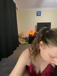 AussieKittyPurr webcam model stream image