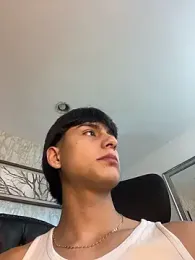 Lander_Cruz webcam stripchat model stream image