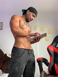 DeimonOficial webcam stripchat model stream image